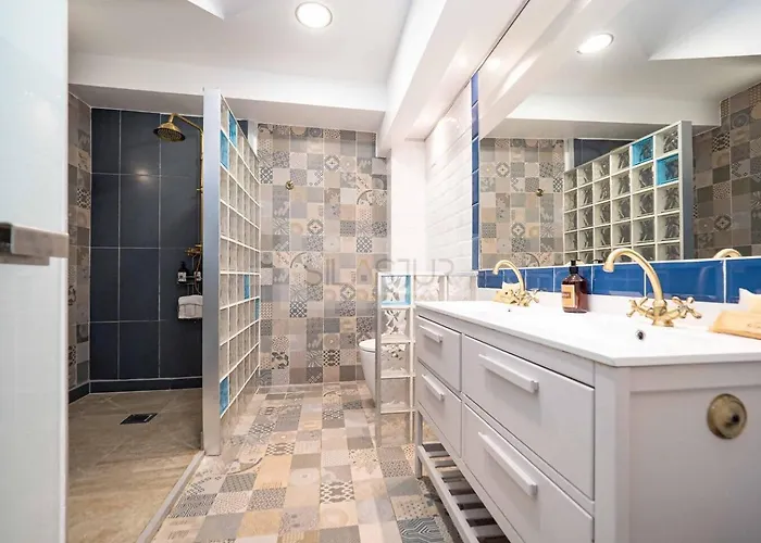 Apartman La Casina De Cimadevilla By Silastur Gijón