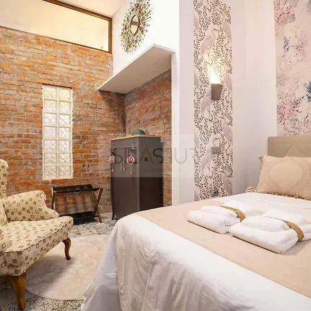 Апартаменти La Casina De Cimadevilla By Silastur Хіхон